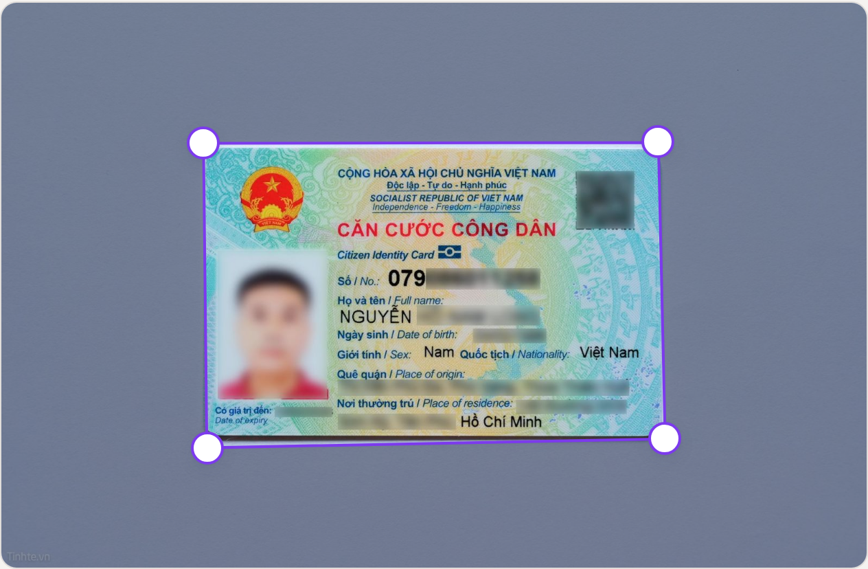 Trình chỉnh 4 góc: công cụ tự nhận diện viền căn cước, kéo các điểm để nắn phẳng đúng mép giấy